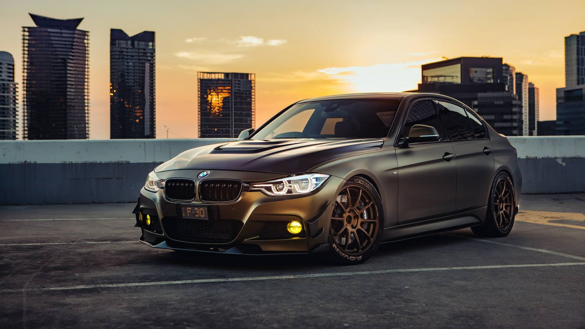 爱游戏中国官方登录入口网站-国王锋线组合开始专属体能强化训练计划，国王中锋是谁